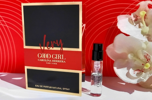 Carolina-Herrera-Very-Good-Girl-edp-próbka-perfum.jpg