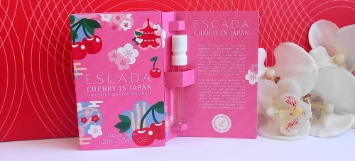 Escada-Cherry-in-Japan-edt-próbka-perfum.jpg