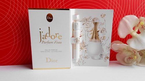 Dior-J'adore-Parfum-d'eau-próbka-perfum.jpg