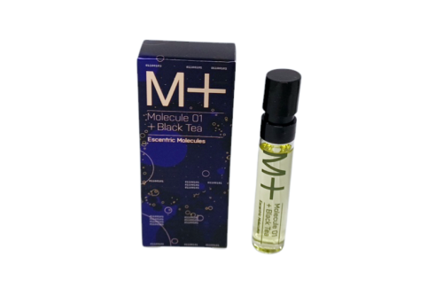 Escentric Molecules Molecule 01+ black tea.png