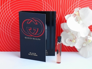 Gucci Guilty Black pour femme edt 2ml