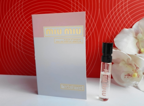 Miu Miu Fleur d'argent edp absolue próbka.jpg
