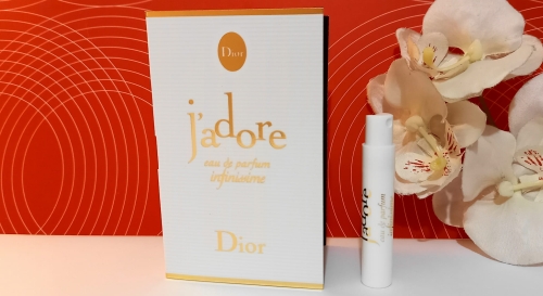 Dior J'adore Infinissime edp próbka perfum.jpg