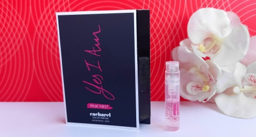 Cacharel Yes I Am Pink First edp próbka perfum.jpg