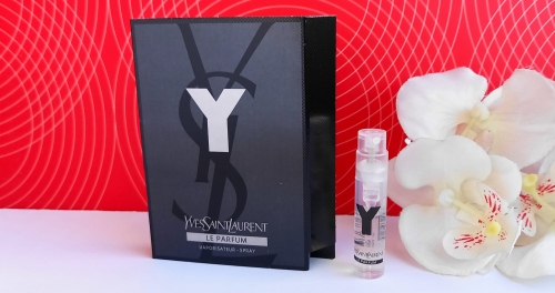 Yves Saint Laurent Y Le Parfum próbka perfum.jpg