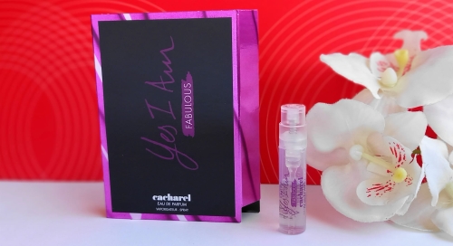 Cacharel Yes I Am Fabulous edp próbka perfum.jpg
